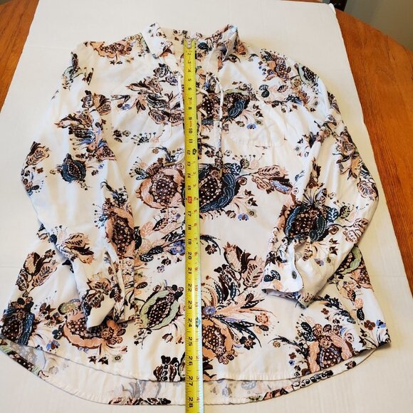 Chico’s Silky Soft Botanical Boho Festival Lace-Up Tunic Size 1 Modal Blend - Picture 15 of 16